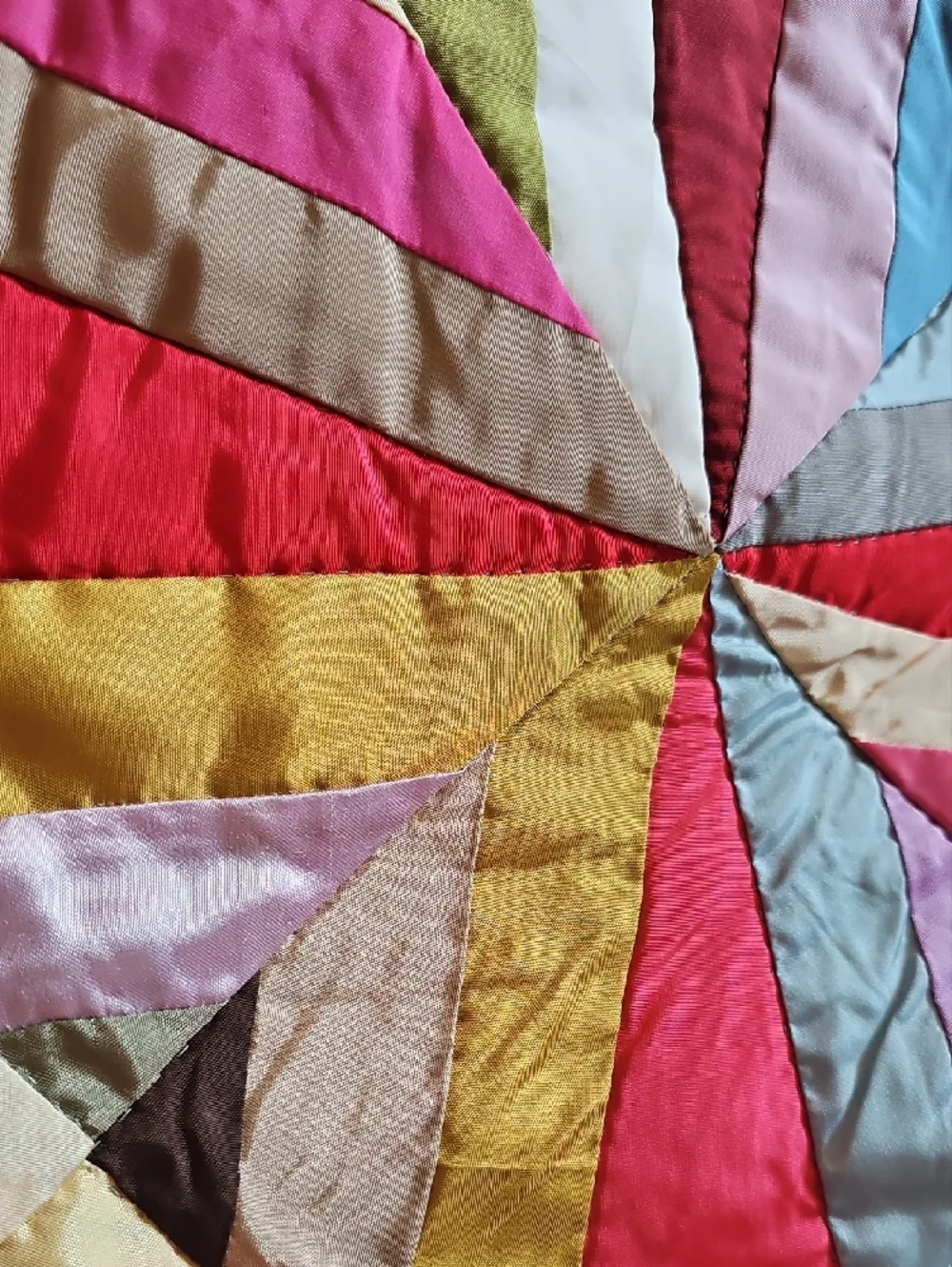 Colorful Geometric Star Patchwork Throw - Picture 3 of 14